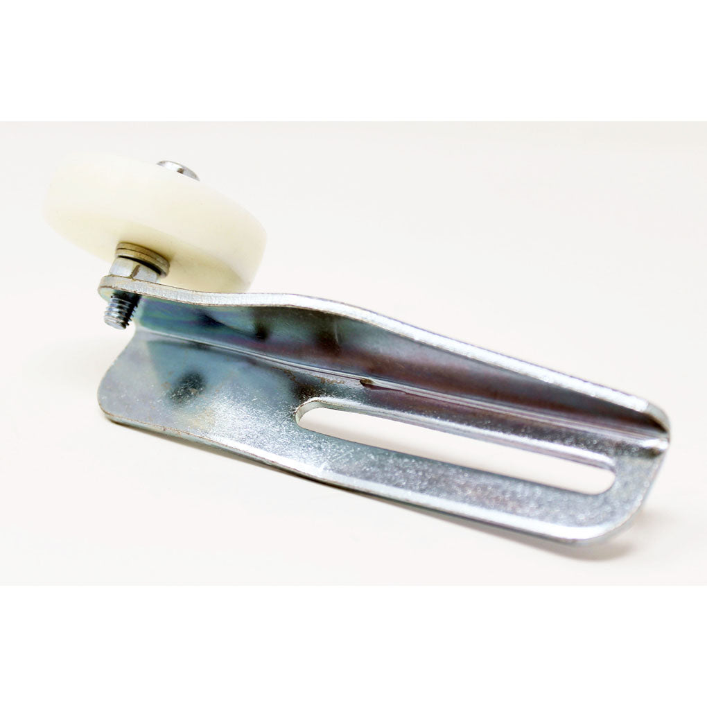 Wall-Protecting Roller With Holder