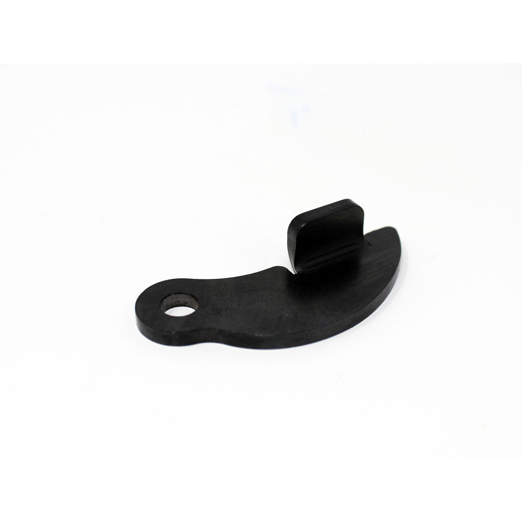 Belt tightener plate