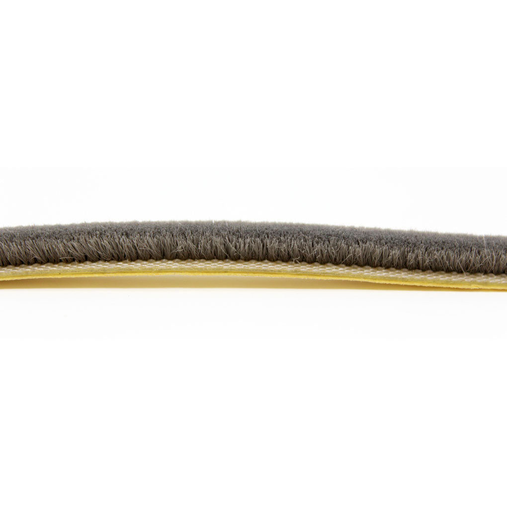 Sealing brush
