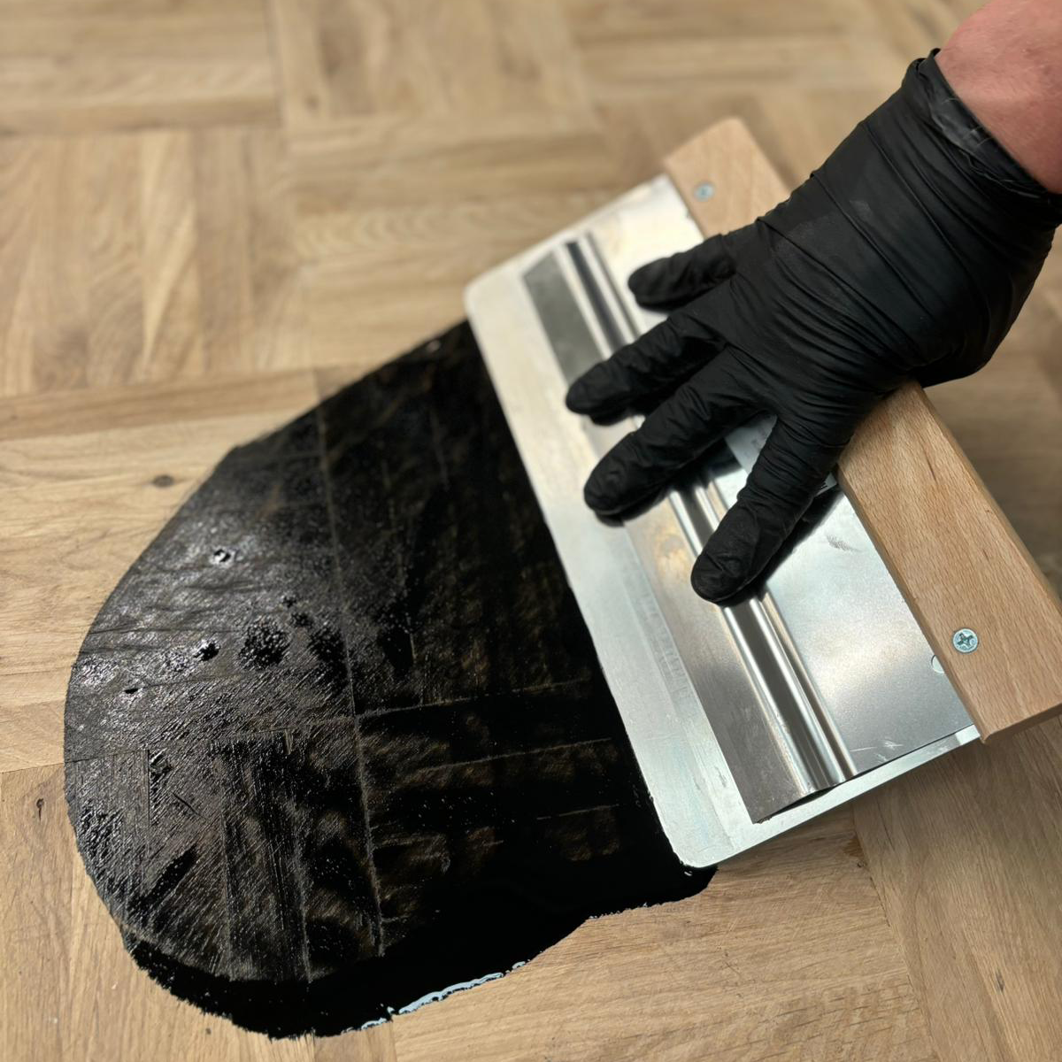 Aurelia Bold Black Nitrile Gloves