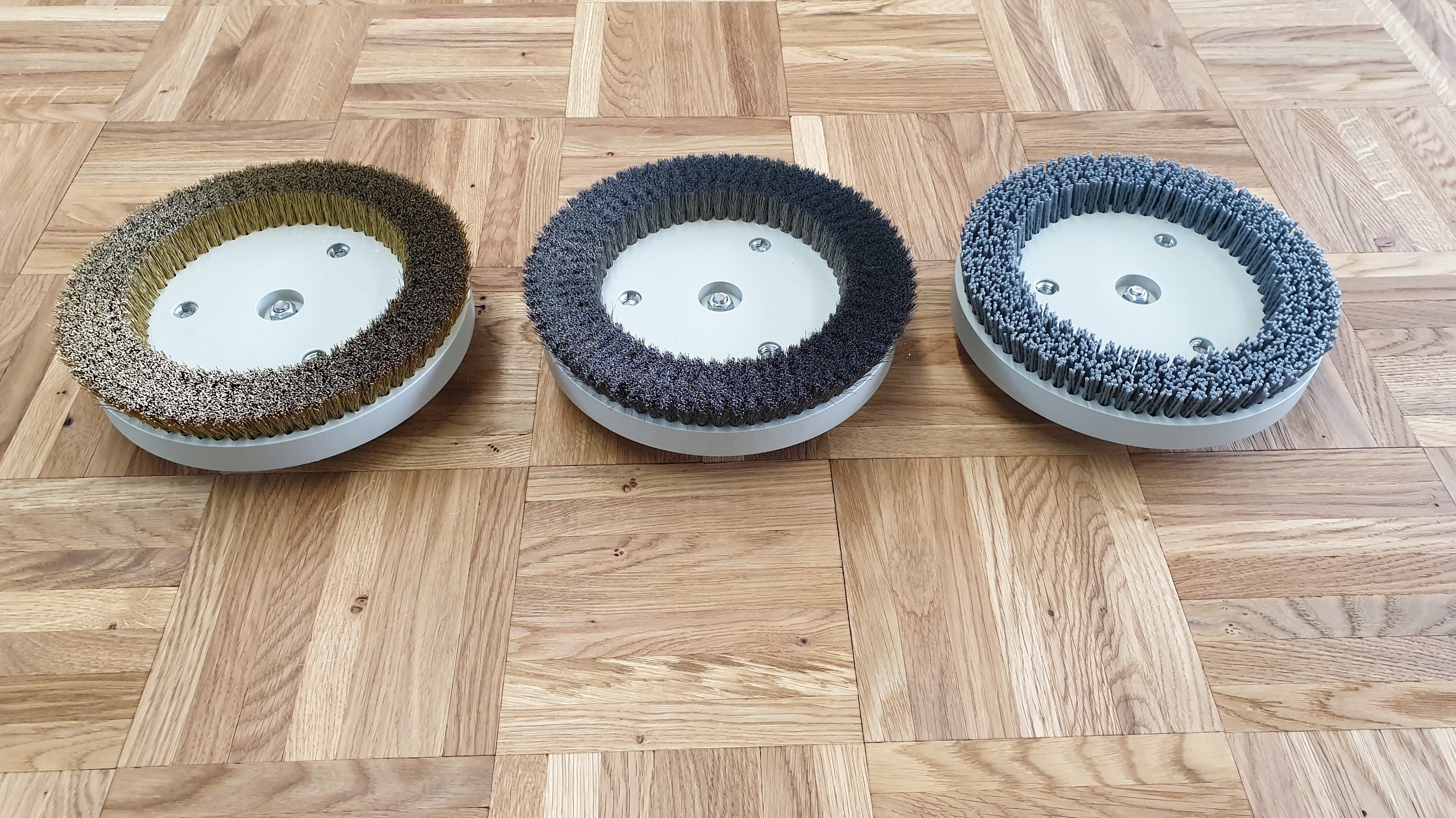 LAGLER Brushing discs for Trio - KHR Company Ltd